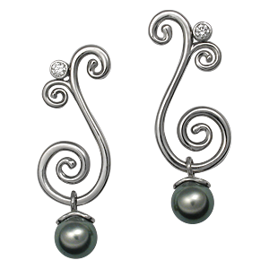 Designer Pearl Earrings