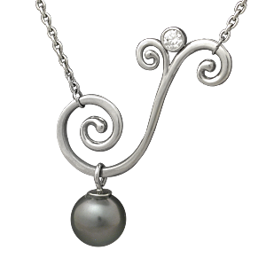 Designer Pearl Necklace