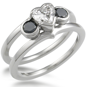 Modern Engagement Ring 