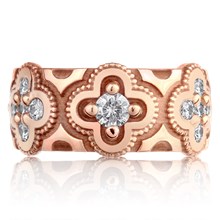Quatrefoil Wedding Band - top view