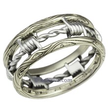 Barbed wire wedding band discount