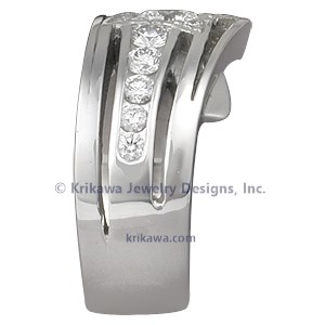 Modern Diamond Engagement Ring