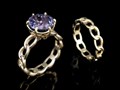 Eternal Chain Engagement Ring Bridal Set in Yellow Gold with a Color-Changing Sapphire