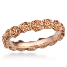 Ring o' Roses Wedding Band