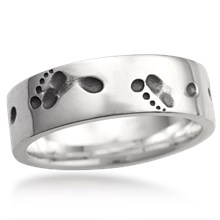 Footprints in the Sand Wedding Band