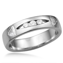 Men's Diamond Arrow Wedding Band