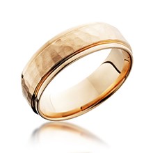 Hammered Stepped Edge Band