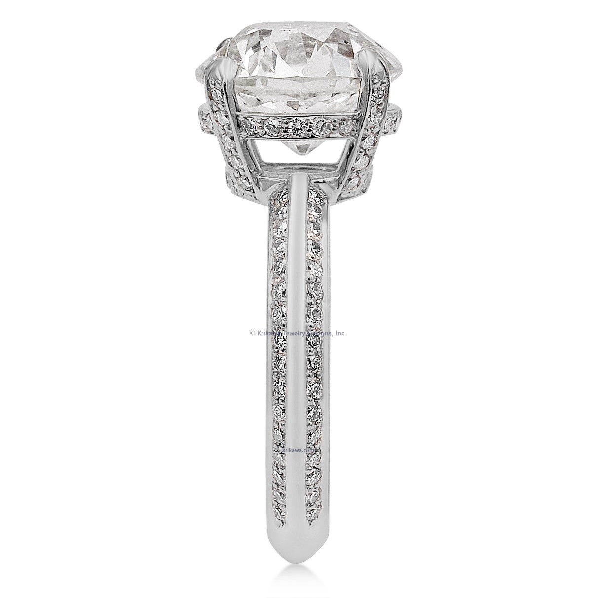 Juicy Solitaire Engagement Ring