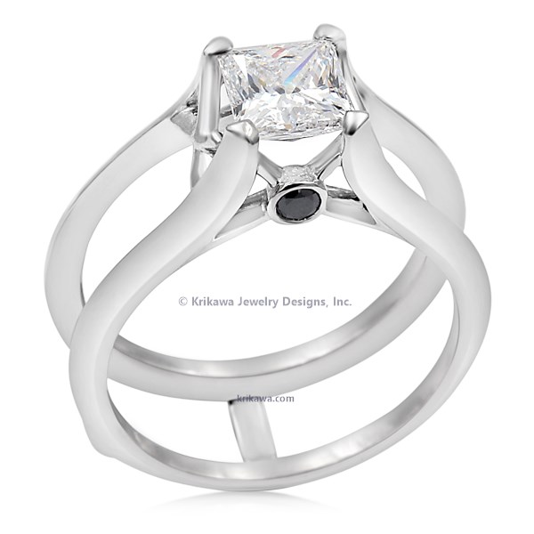 Juicy Light Scaffold Engagement Ring
