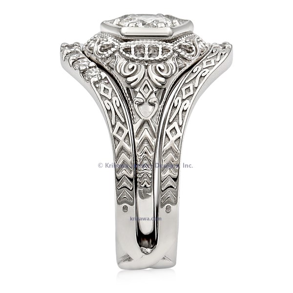Antique ring sales enhancers yellow gold