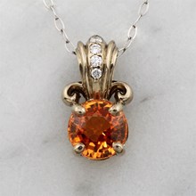 14k Pd White Gold Spessartite Pendant - top view