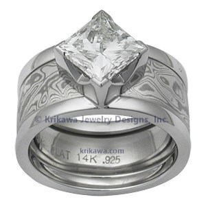 Modern Engagement Ring 