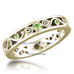 Milegrain Curls Band in 14k green gold with 14k white gold bezels - green diamonds