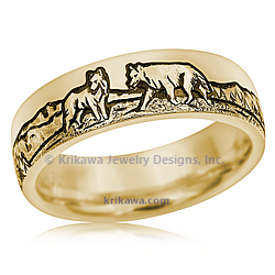 Mountain Wolf Wedding Band in 18k Yellow Gold