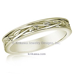 Woven Vine Wedding Band in Green Gold