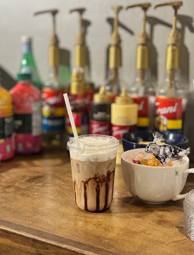 coffee bar with jewelry making tucson