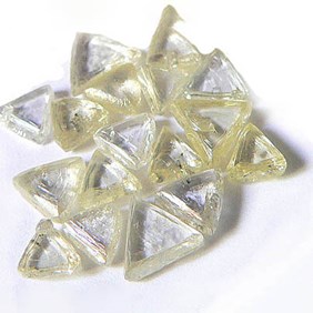 Rough Diamond Macle