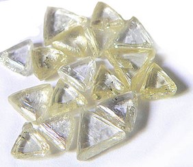 Rough Diamond Macle