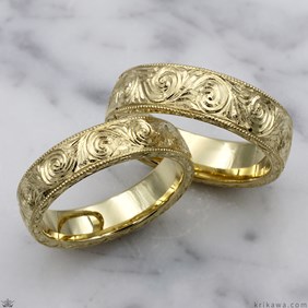 Hand Engraved Swirls wedding band set
