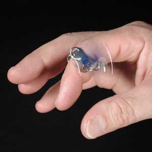 pick-holder-in-hand-springi.jpg