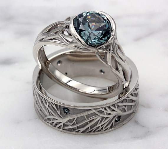 Beautiful Blue Gemstone Center Stone