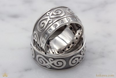 Contemporary Infinity Wedding Band Set in platinum with diamonds
