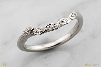 Contoured Ultimate Leaf Wedding Band in 14k pd white gold with lab-grown diamonds