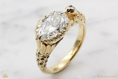 Hummingbird Yellow Gold Engagement Ring with Diamond