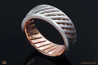 Lattice Work Wedding Band in platinum and 14k rose gold