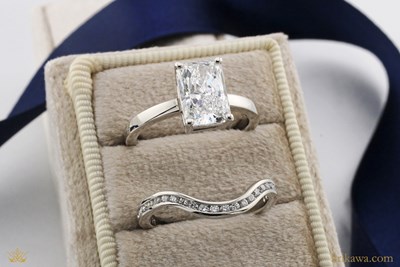 Radiant Solitaire Engagement Ring Bridal Set in Platinum with lab-grown diamond